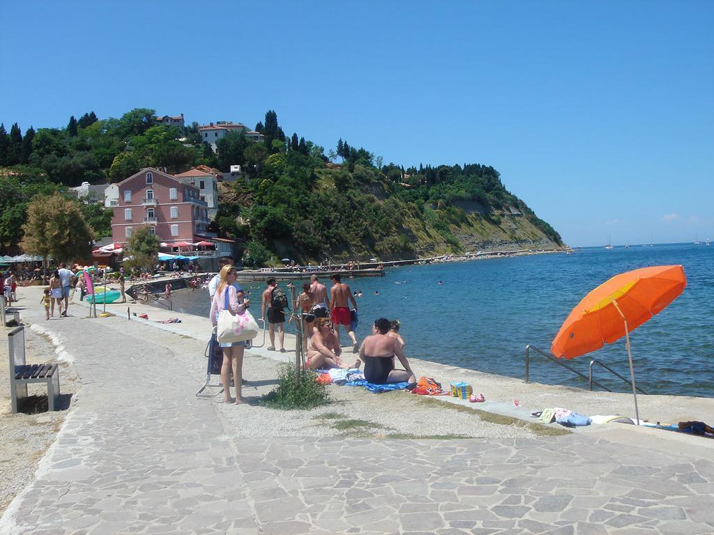 Apartments Lavanda Fiesa Piran Kamer foto