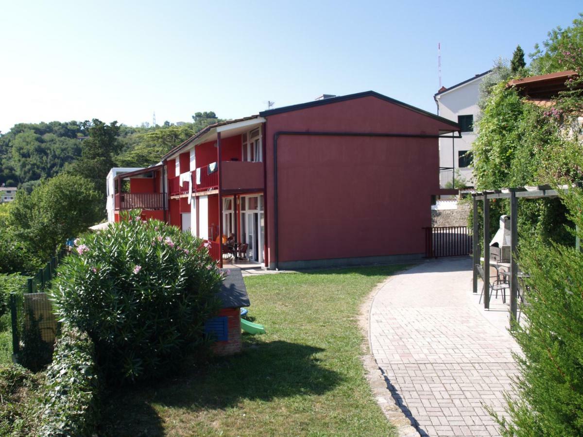 Apartments Lavanda Fiesa Piran Buitenkant foto